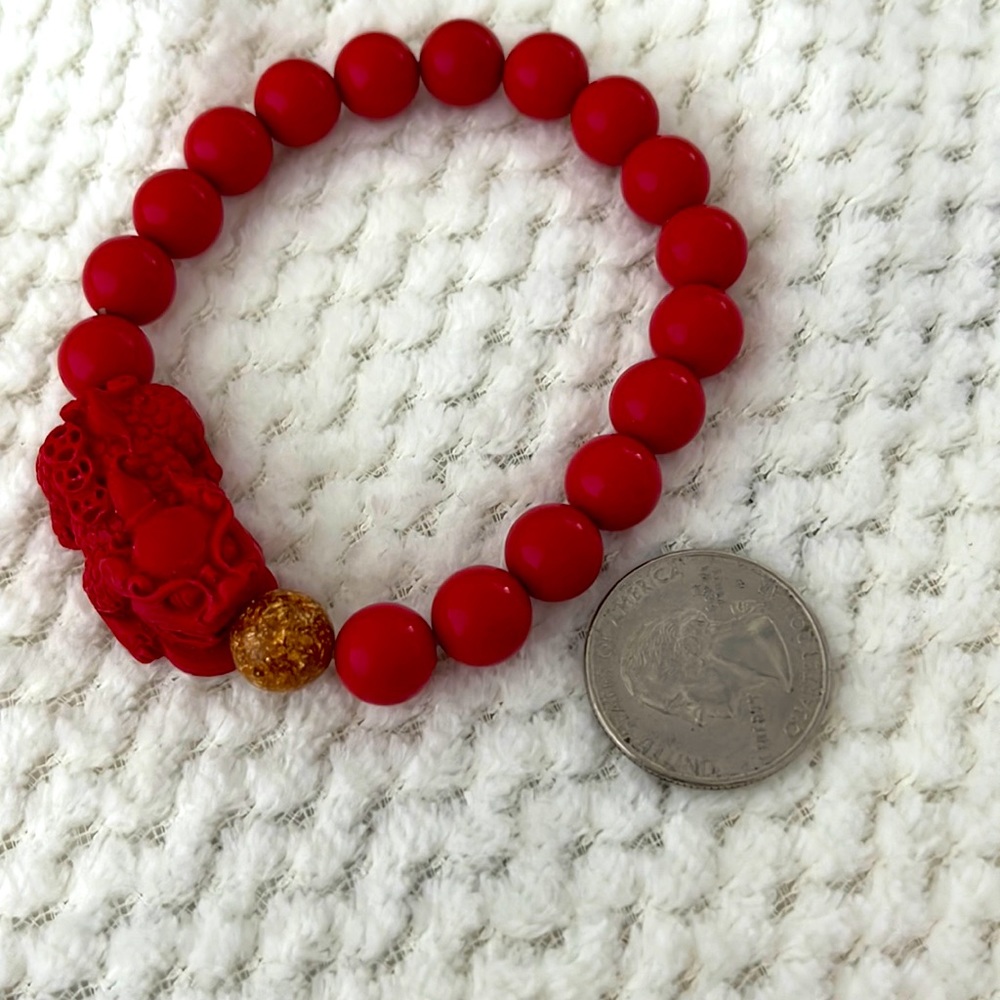 Good luck Pi Xiu bracelet💴💴💶💷💰💰💰